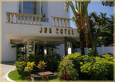 フィリピン セブ島の日系リゾートホテル、JWBホテルの入り口